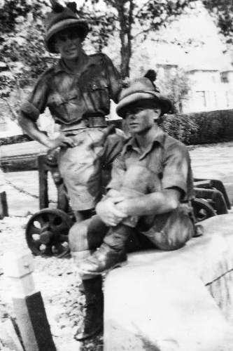 Images/thomas right.jpg